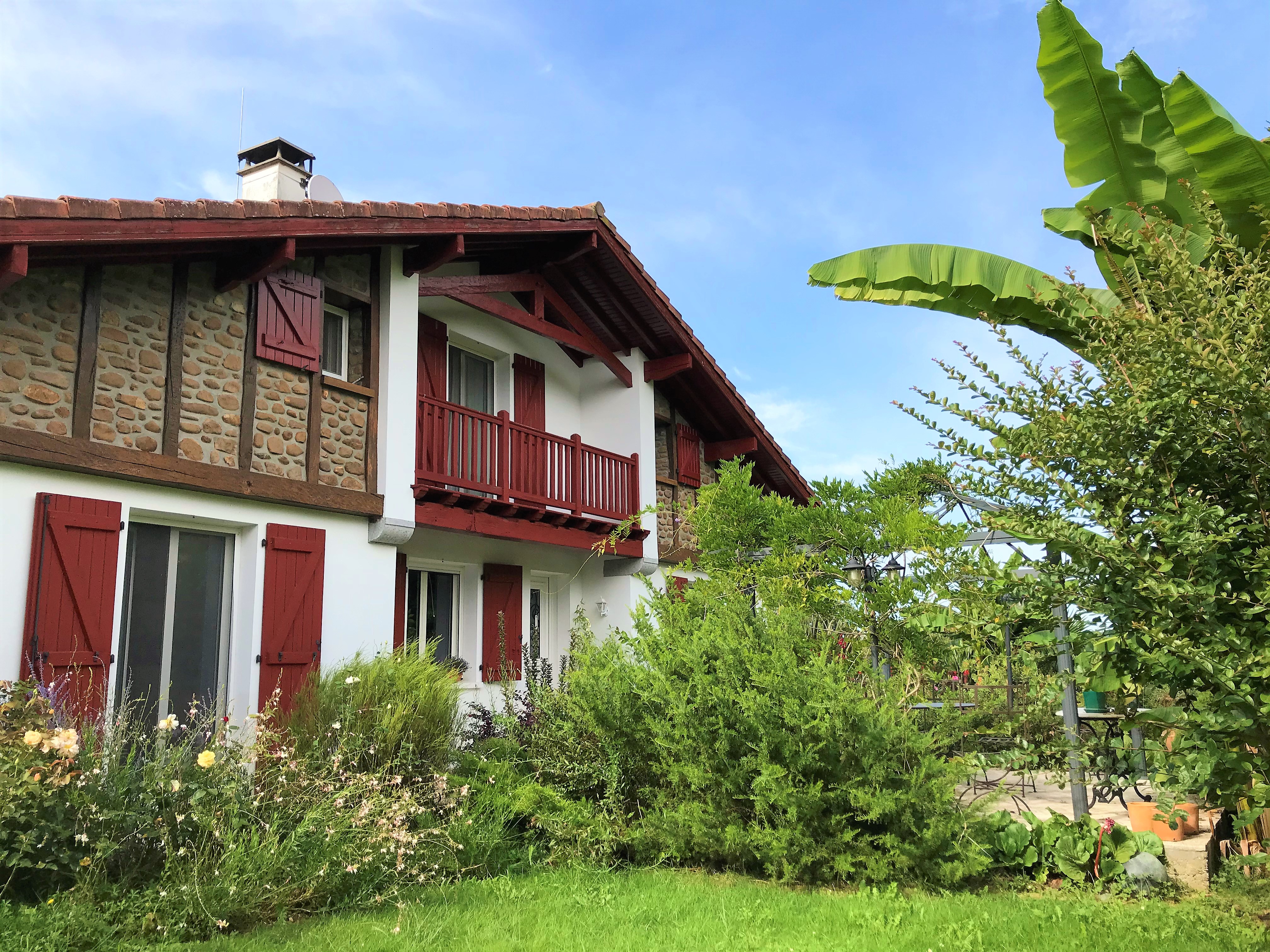 vente Maison entièrement rénovée entre Saint Jean Pied de Port et Saint
